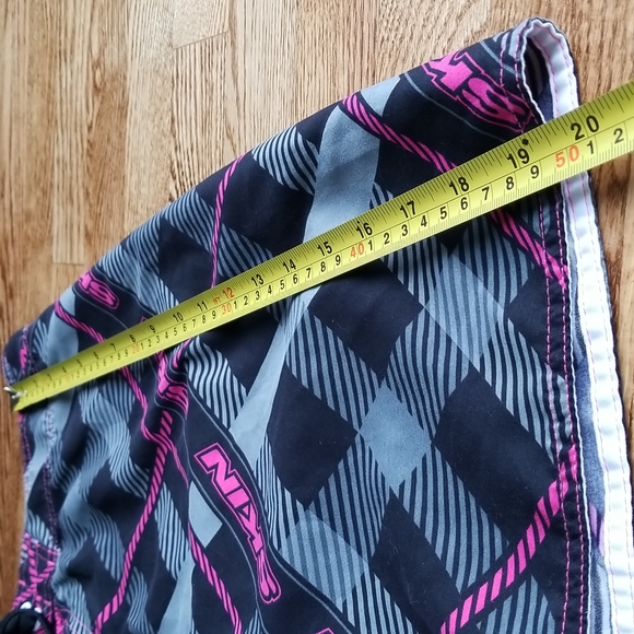 (30) Skin Industries Men's Board Shorts l Large Plaid Print Swim Surf Pool - Picture 5 of 10